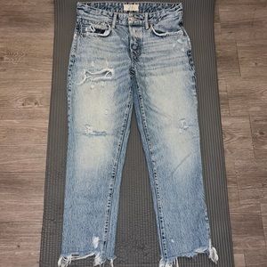 We The Free Distressed Jeans Sz 26